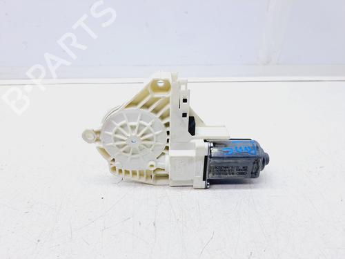 Used Left front window motor AUDI A4 B8 Avant (8K5) [2007-2017]  16914589