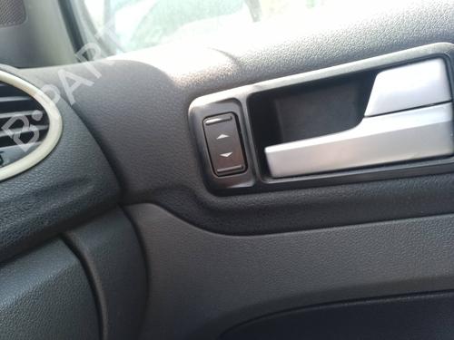 Used Right front window switch Right front window switch 35817138 35817138
