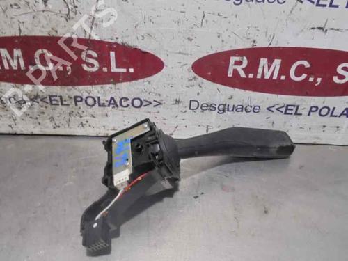 Steering column stalk SEAT LEON (1P1) 1.6 TDI | BP13424182I23 