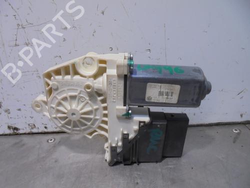 Vindusheismotor høyre bak VW PASSAT B6 (3C2) [2005-2010]  13461930