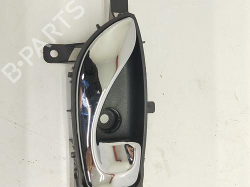 Used Front right interior door handle RENAULT KOLEOS I (HY_) 2.0 dCi (HY0K) (150 hp) 18854546