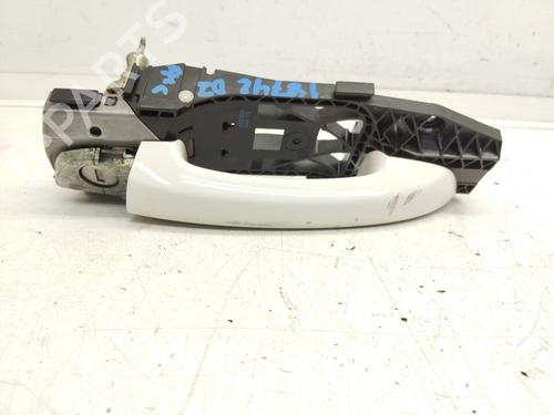 Used Front left exterior door handle VW GOLF VI (5K1) 1.4 (80 hp) 19168891