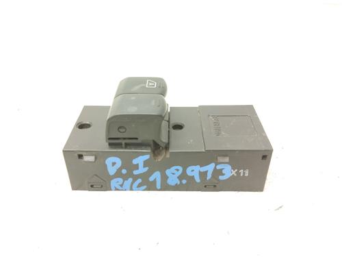 Used Left front window switch NISSAN MICRA III (K12) 1.5 dCi (86 hp) 26886790
