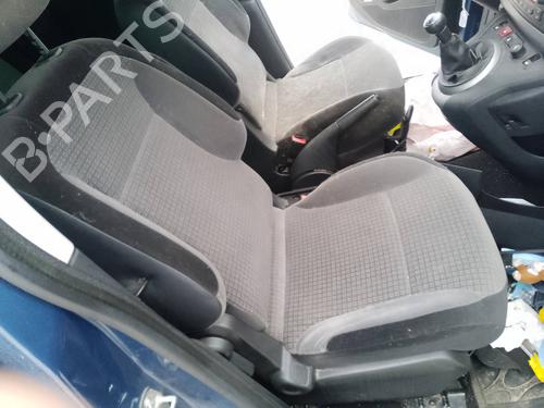 Used Right front seat Right front seat 35816680 35816680
