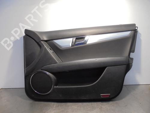 Guarnecido puerta delantera derecha MERCEDES-BENZ C-CLASS (W204) C 220 CDI (204.008) (170 hp) 13446783