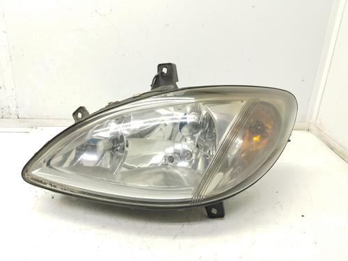 Used Left headlight MERCEDES-BENZ VITO / MIXTO Van (W639) 111 CDI (639.601, 639.603) (116 hp) 26433046