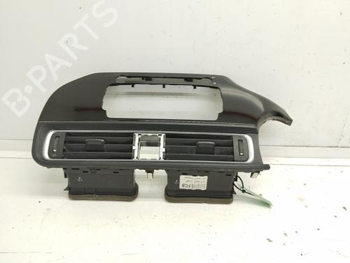 Used Air vent KIA RIO III (UB) 1.25 CVVT (86 hp) 23230454