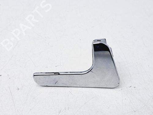 Used Front right interior door handle SEAT CORDOBA (6K1, 6K2) 1.4 i (60 hp) 19073401