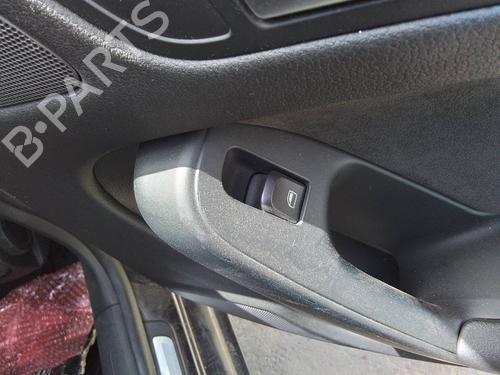 Used Right rear window switch Right rear window switch 35815901 35815901