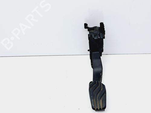 Used Pedal RENAULT CLIO V (B7_) 1.0 TCe 100 (B7MT) (101 hp) 13429202