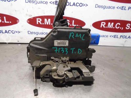 front-right-lock-seat-altea-5p1-7l0839016-electrica-5-puertas-7-pines-2004-2005-2006-2007-2008-2009-2010-2011-2012-2013-2014-2015-13423086 main image