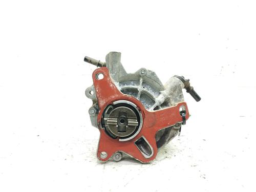 Used Vacuum pump FORD KUGA II (DM2) [2012-2025]  30836724