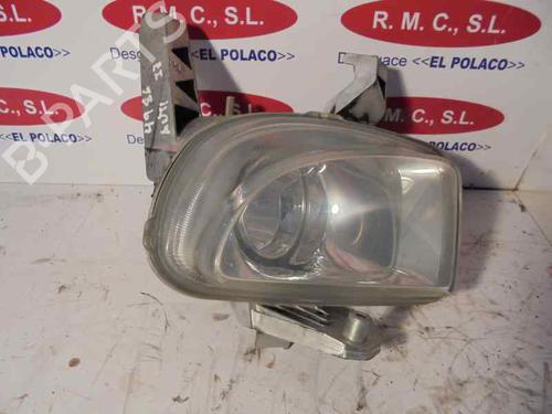 Used Left front fog light FIAT GRANDE PUNTO (199_) 1.4 (199AXB11, 199AXB1A, 199BXB1A, 199AXL1A) (77 hp) 31072491
