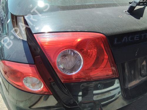 left-tailgate-light-chevrolet-lacetti-j200-2003-35816444 main image