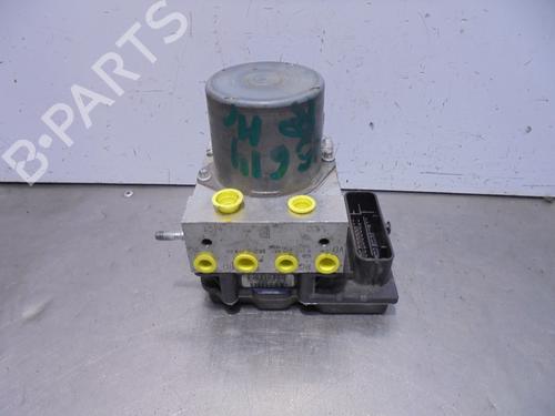 Used ABS pump PEUGEOT 5008 (0U_, 0E_) 1.6 HDi (112 hp) 13459033