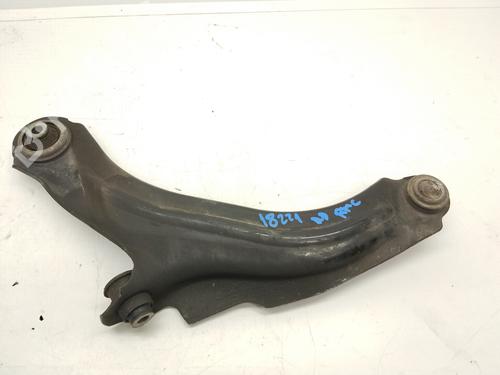 Used Right front suspension arm RENAULT CLIO IV (BH_) [2012-2021]  18529875