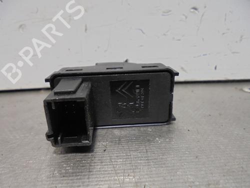 Left rear window switch PEUGEOT 5008 (0U_, 0E_) 1.6 HDi | BP13470531I29 