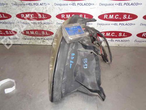 Right headlight HYUNDAI TERRACAN (HP)  | BP13454371C29 