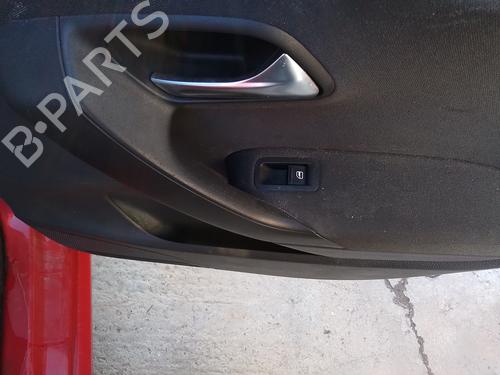 Used Right rear window switch Right rear window switch 35816708 35816708