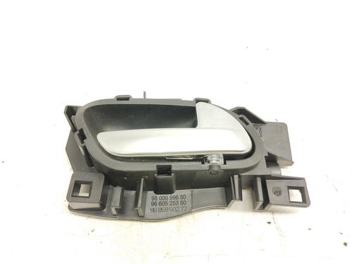Used Front right interior door handle CITROËN C4 II (NC_) [2009-2025]  21384404