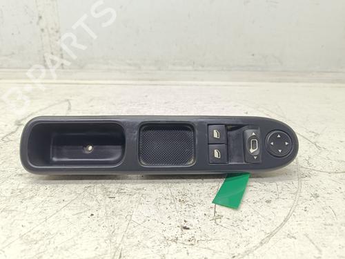 Used Left front window switch PEUGEOT 307 (3A/C) [2000-2012]  31830997