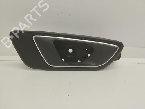 Used Front right interior door handle SEAT LEON (5F1) [2012-2021]  15410187