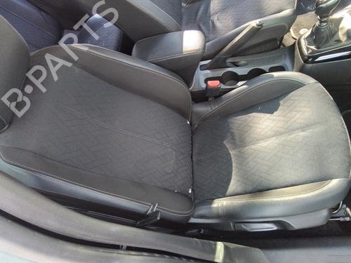 Used Right front seat Right front seat 35816037 35816037