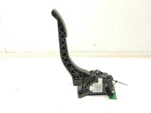 Pedal PEUGEOT 3008 II SUV (MC_, MR_, MJ_, M4_) 1.6 BlueHDi 120 | BP25137160I4 