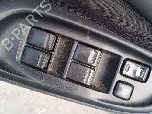 Used Left front window switch Left front window switch 35816962 35816962