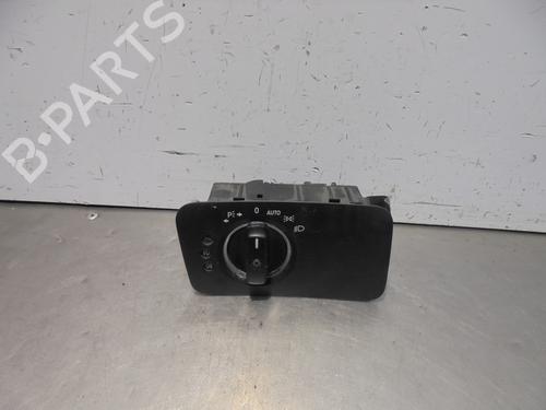 Used Headlight switch MERCEDES-BENZ CLS (C219) CLS 350 (219.357) (292 hp) 13427643