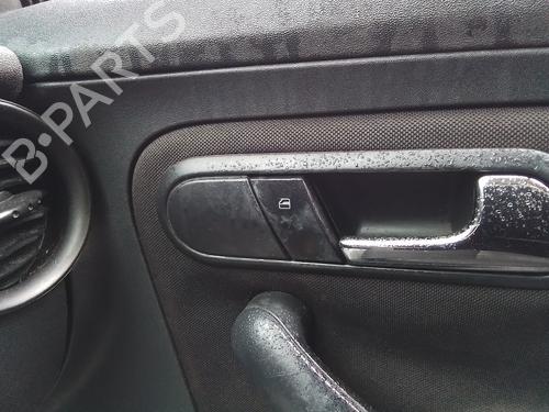 right-front-window-switch-seat-cordoba-6l2-2002-2003-2004-2005-2006-2007-2008-2009-35816191 main image