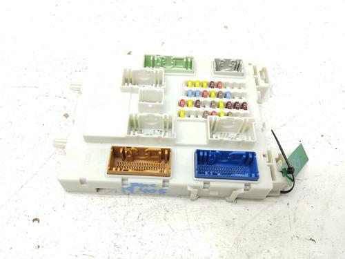 Used Fuse box FORD FOCUS III 1.6 TDCi (115 hp) 30489748