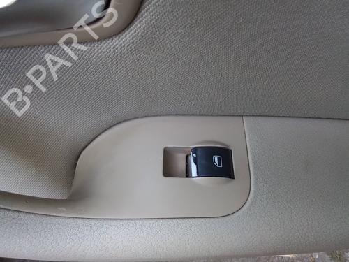 Used Right front window switch AUDI A4 B7 (8EC) 2.0 TDI 16V (140 hp) 19533066