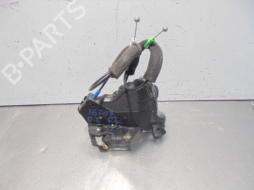 Used Front left lock TOYOTA LAND CRUISER PRADO (_J12_) [2002-2010]  13429285