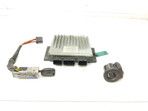 Used Engine control unit (ECU) RENAULT CLIO II (BB_, CB_) [1998-2016]  28036217