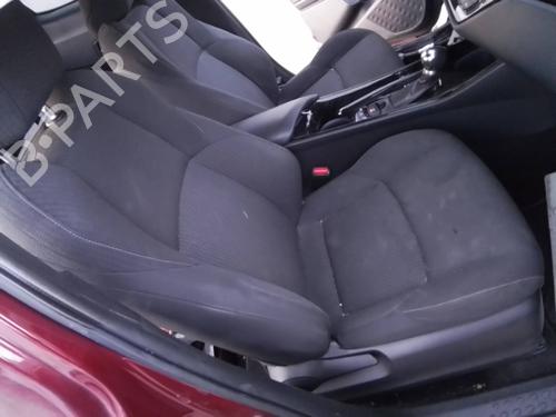 Used Right front seat Right front seat 35815834 35815834