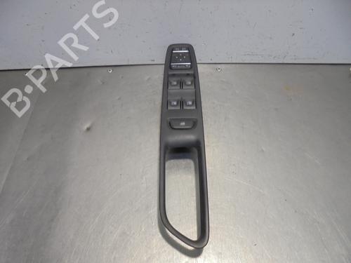 Used Left front window switch Left front window switch RENAULT CAPTUR I (J5_, H5_) [2013-2026] 13462346 13462346