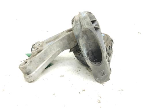 Engine mount PEUGEOT 208 I (CA_, CC_) 1.2 VTI 82 | BP26187746M89