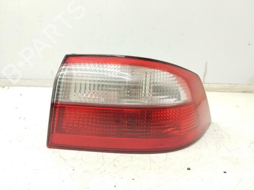 Used Right taillight RENAULT LAGUNA II (BG0/1_) [2001-2007]  26239432