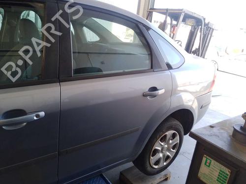 Dør venstre bagtil Dør venstre bagtil FORD FOCUS II (DA_, HCP, DP) 1.6 TDCi (90 hp) 39068915 39068915