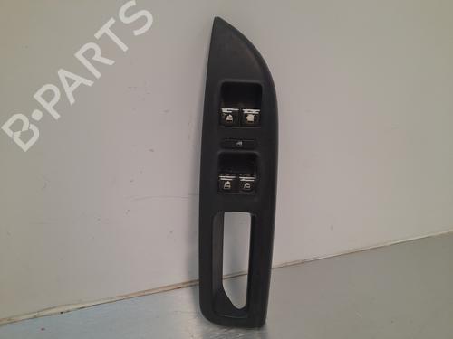 Used Left front window switch Left front window switch VW PASSAT B3/B4 (3A2, 35I) 1.8 (90 hp) 13424336 13424336