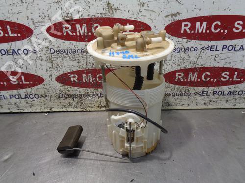Used Fuel pump RENAULT TRAFIC II Van (FL) [2001-2025]  13658265