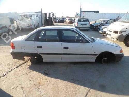 Grille OPEL ASTRA F Hatchback (T92)  | BP13613196C40 