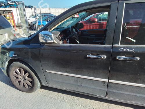 Used Left front door Left front door 35816187 35816187