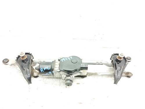 Used Front wiper motor MAZDA CX-3 (DK) 1.5 SKYACTIV-D (DK2WS, DK5FW) (105 hp) 30572903