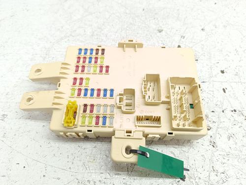 Sikringsdose KIA SPORTAGE IV (QL, QLE) 1.7 CRDi (116 hp) 32323914