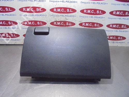 Used Glove box TOYOTA AVENSIS Estate (_T27_) 2.2 D-4D (ADT271_, ADT271R) (150 hp) 13704525