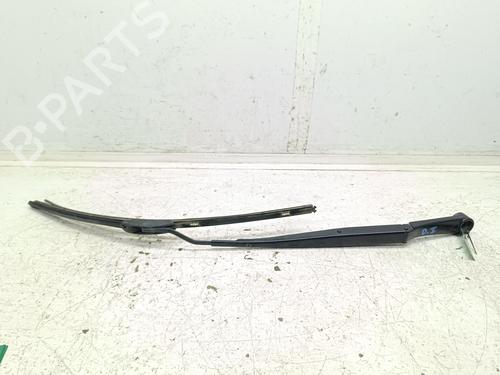 front-windshield-wiper-arm-kia-sportage-iv-ql-qle-2015-2016-2017-2018-2019-2020-2021-2022-32232213 main image