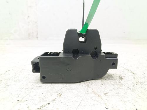 Used Tailgate lock CITROËN XSARA PICASSO (N68) 2.0 HDi (90 hp) 31613715