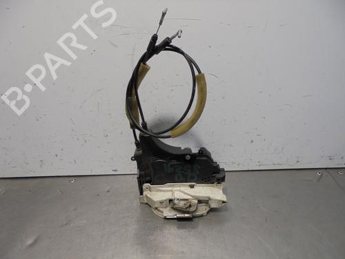 Used Front right lock MITSUBISHI GRANDIS (NA_W) [2003-2011]  13456163